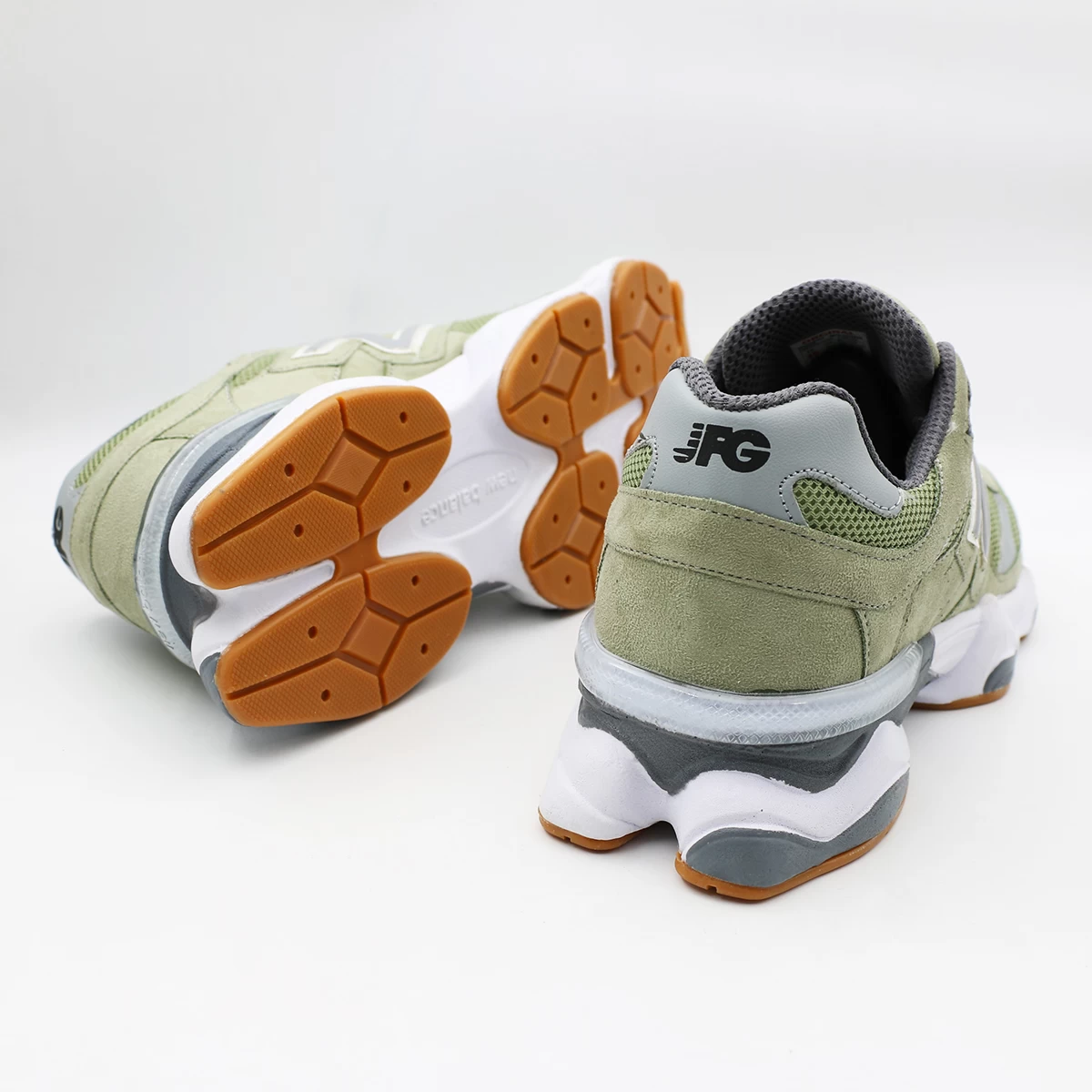 نیوبالانس 9060 سبز New Balance