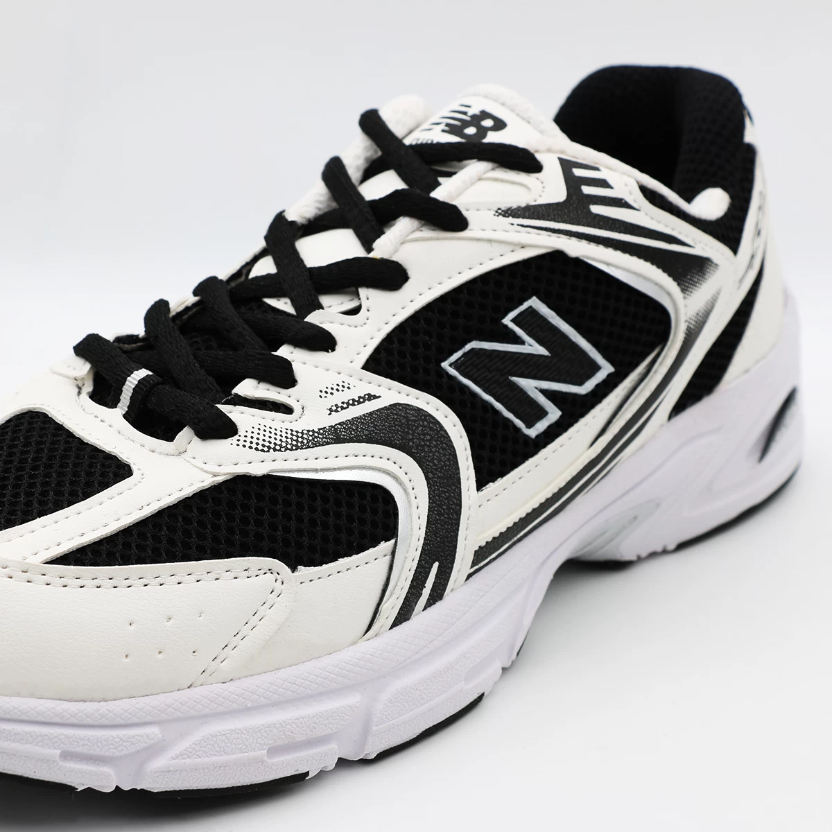 کتانی نیوبالانس New Balance 530 Black White