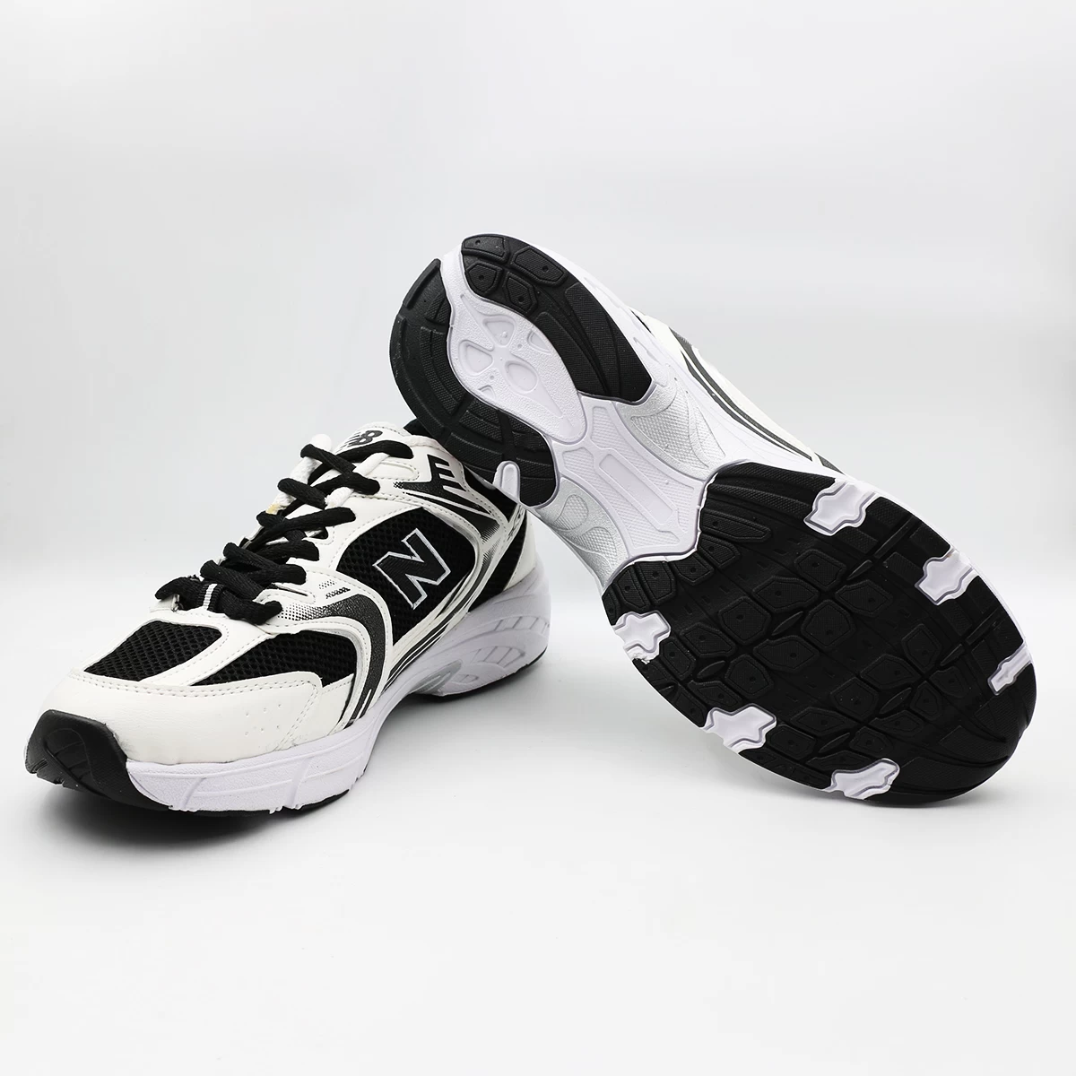 کتانی نیوبالانس New Balance 530 Black White