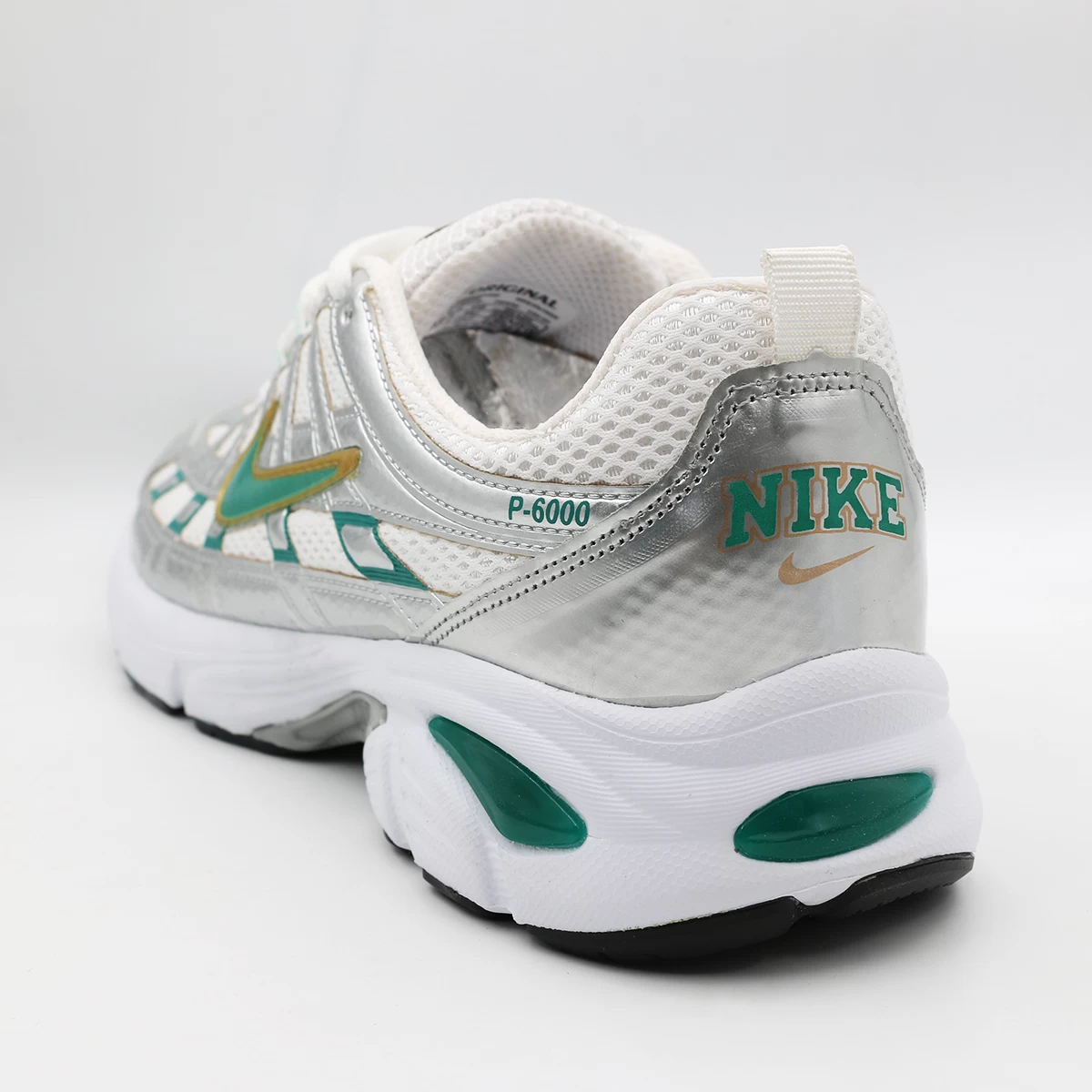 کتانی نایک نقره ای سبز طلایی Nike P6000
