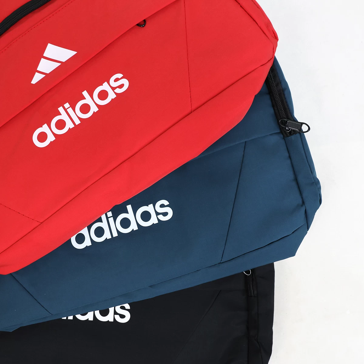 ساک ورزشی جاکفشی دار دیبا مدل Adidas
