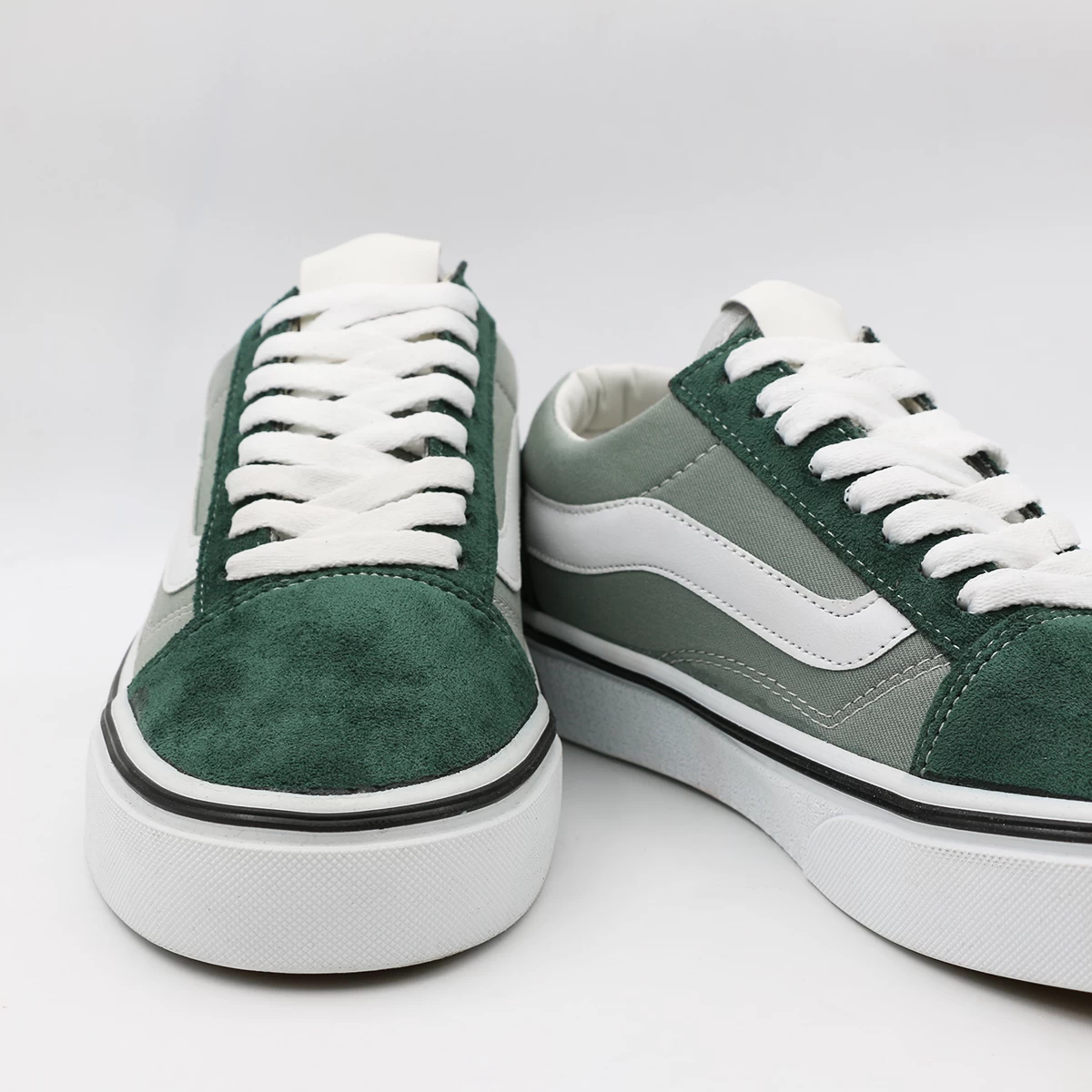 کتانی ونس سبز سفید Vans