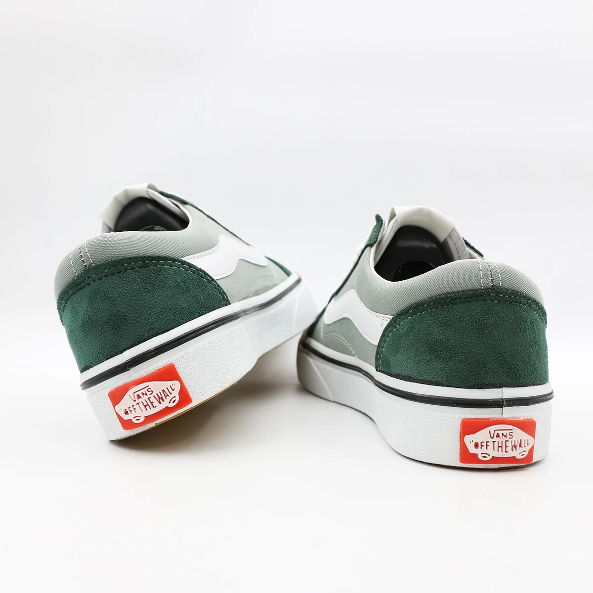 کتانی ونس سبز سفید Vans