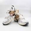 کتانی نایک سفید قهوه ای نقره ای Nike V2K