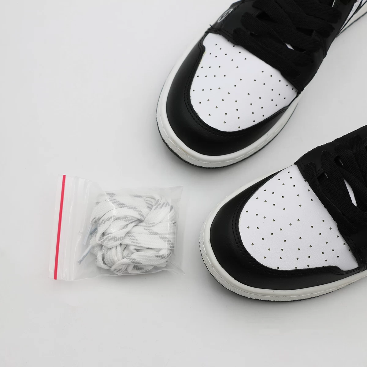 کتانی نایک جردن مشکی سفید Nike Air Jordan