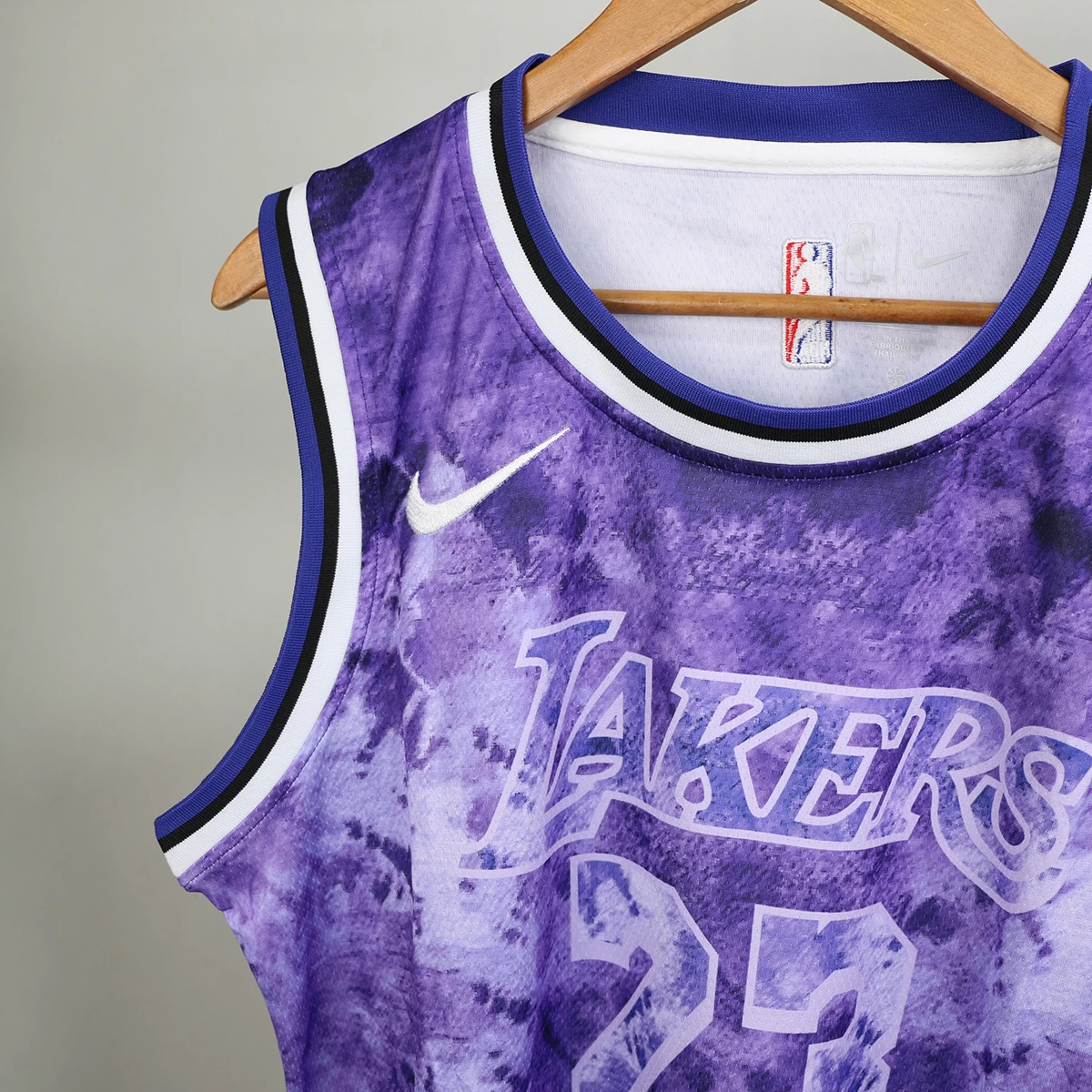 ست رکابی بسکتبالی لیکرز بنفش Lakers
