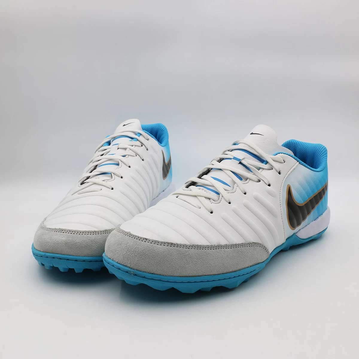 کفش چمن مصنوعی نایک تمپو ایکس Nike Tiempo X White Blue