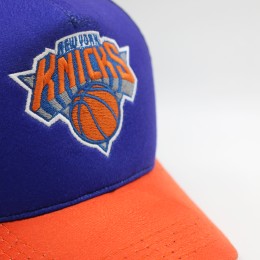 کلاه پشت توری new york knicks