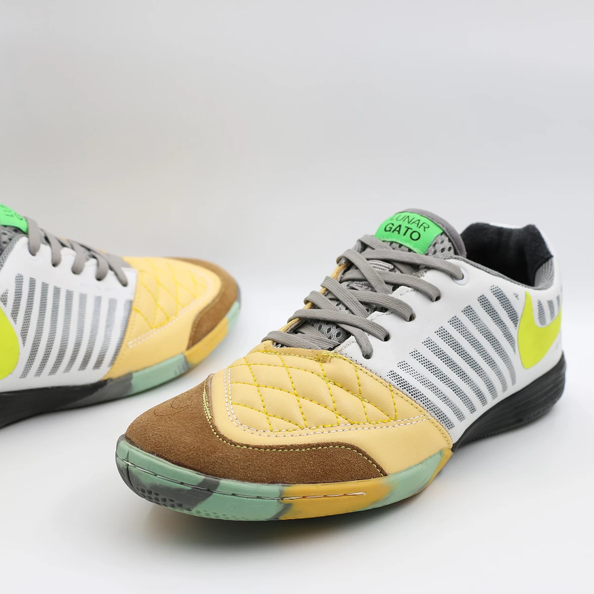 کفش فوتسال نایک لونارگتو Nike Lunar Yellow