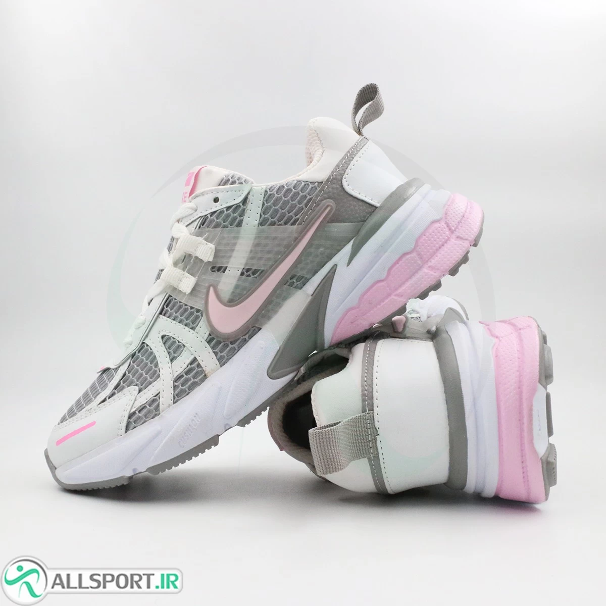 کتانی نایک طوسی سفید صورتی Nike V2k