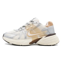 کتانی نایک کرم نقره ای سفید Nike V2K