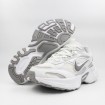 کتانی نایک سفید طوسی Nike V5K