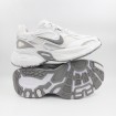 کتانی نایک سفید طوسی Nike V5K