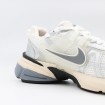 کتانی نایک نقره ای Nike V2K White