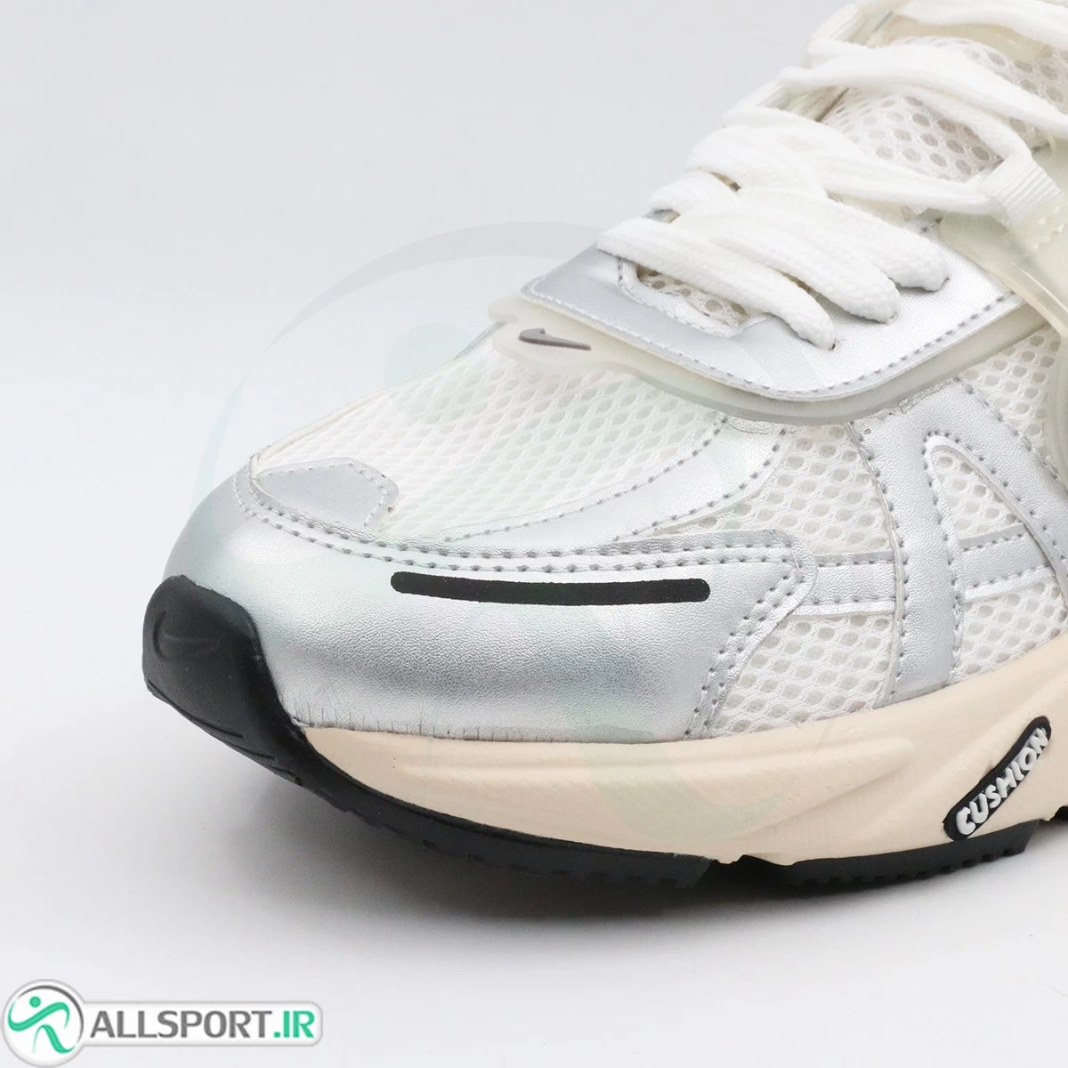 کتانی نایک نقره ای Nike V2K White