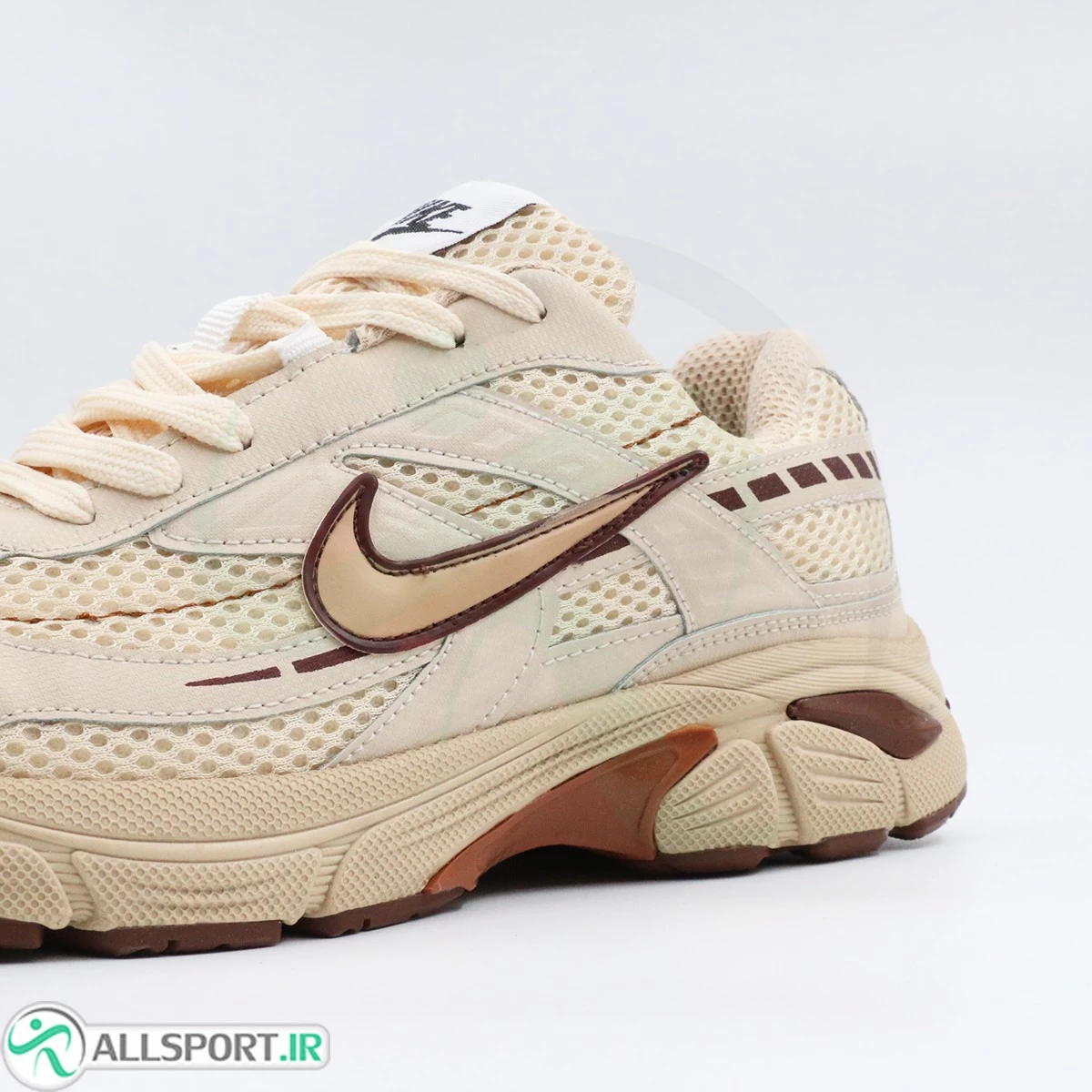 کتانی نایک کرمی Nike V1000