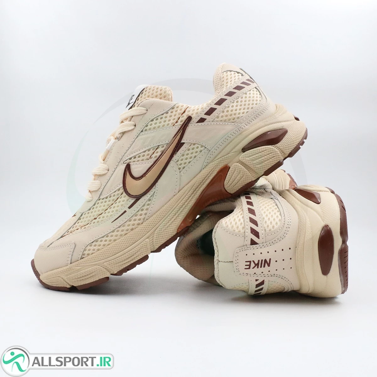 کتانی نایک کرمی Nike V1000