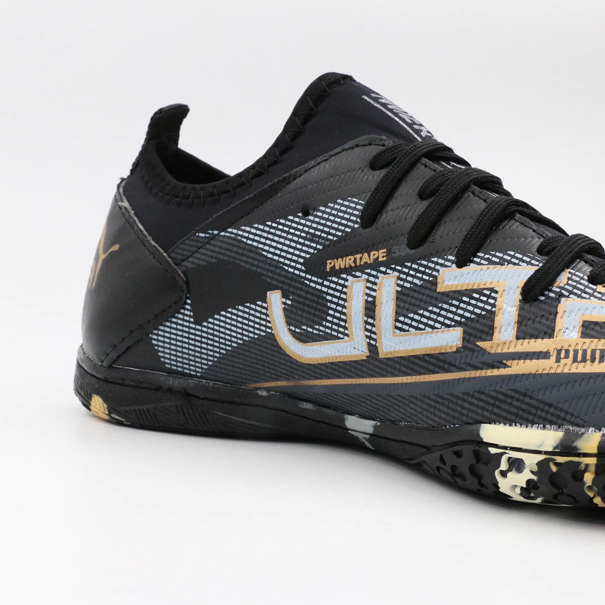 کفش فوتسال پوما اولترا مشکی طلایی Puma Ultra