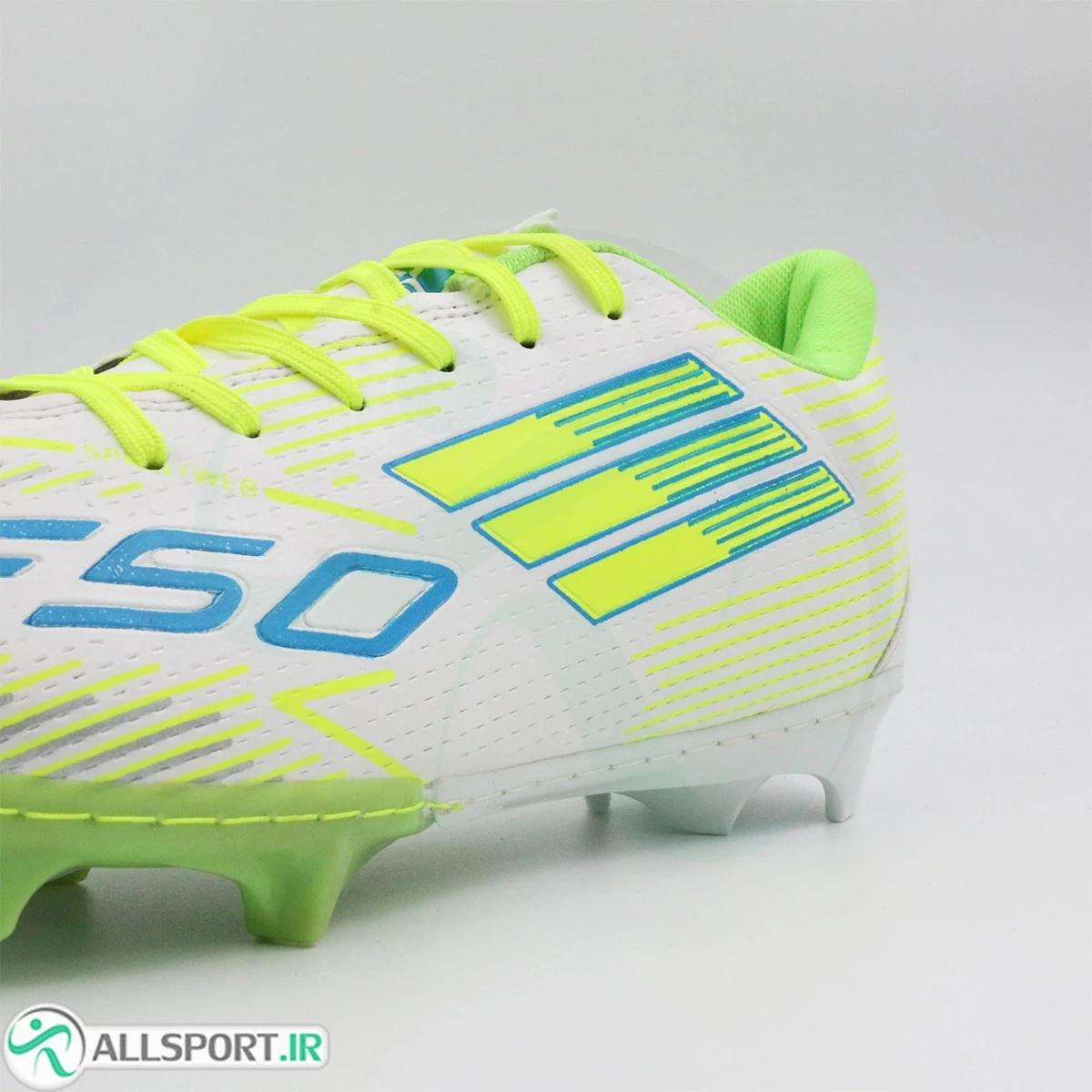 کفش فوتبال آدیداس سفید Adidas F50 White