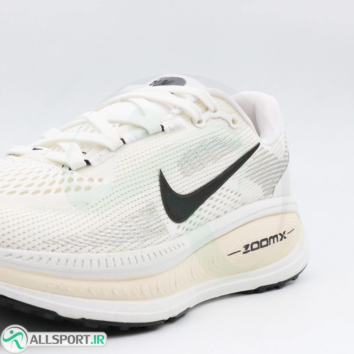 کتانی نایک سفید Nike Zoomx Vomero