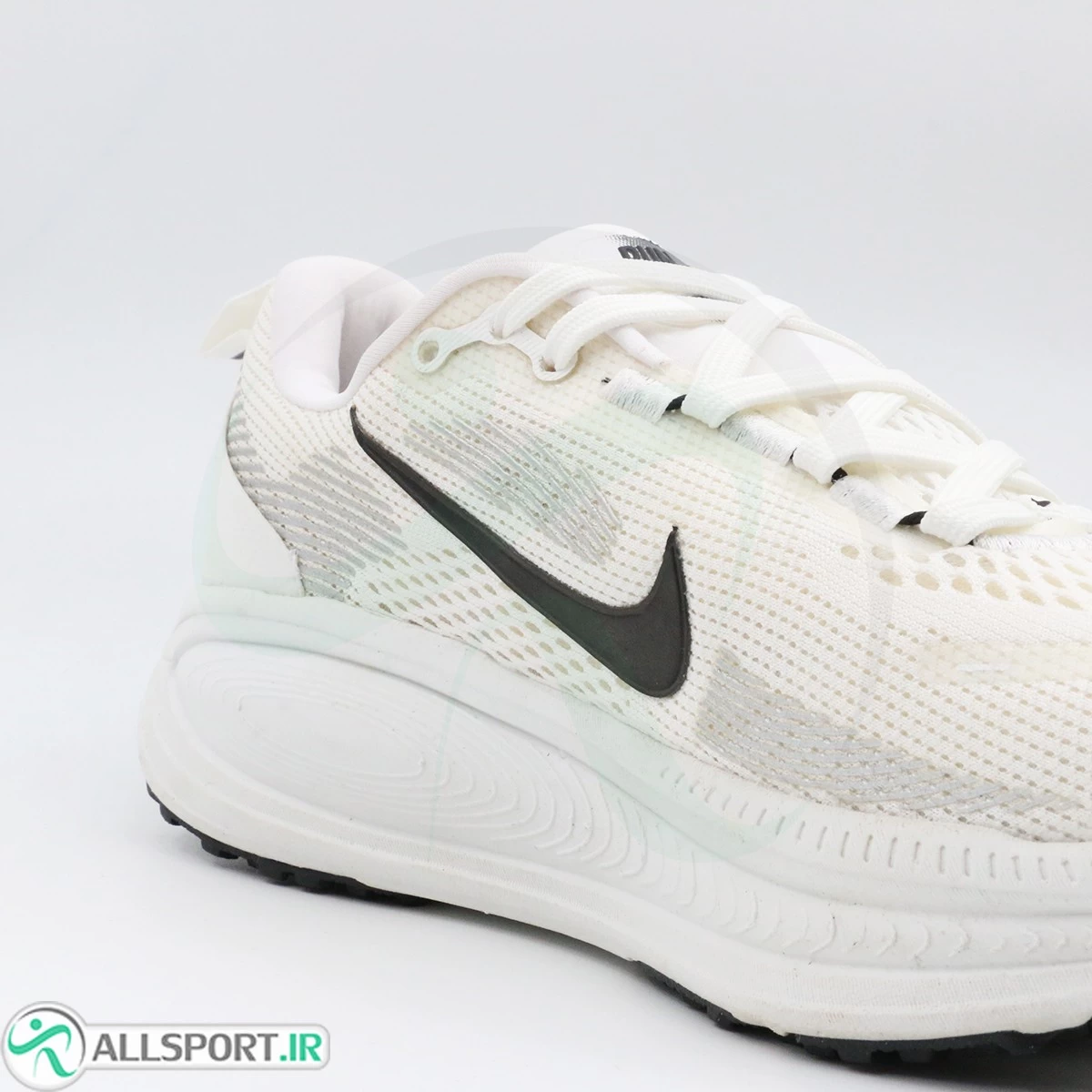 کتانی نایک سفید Nike Zoomx Vomero
