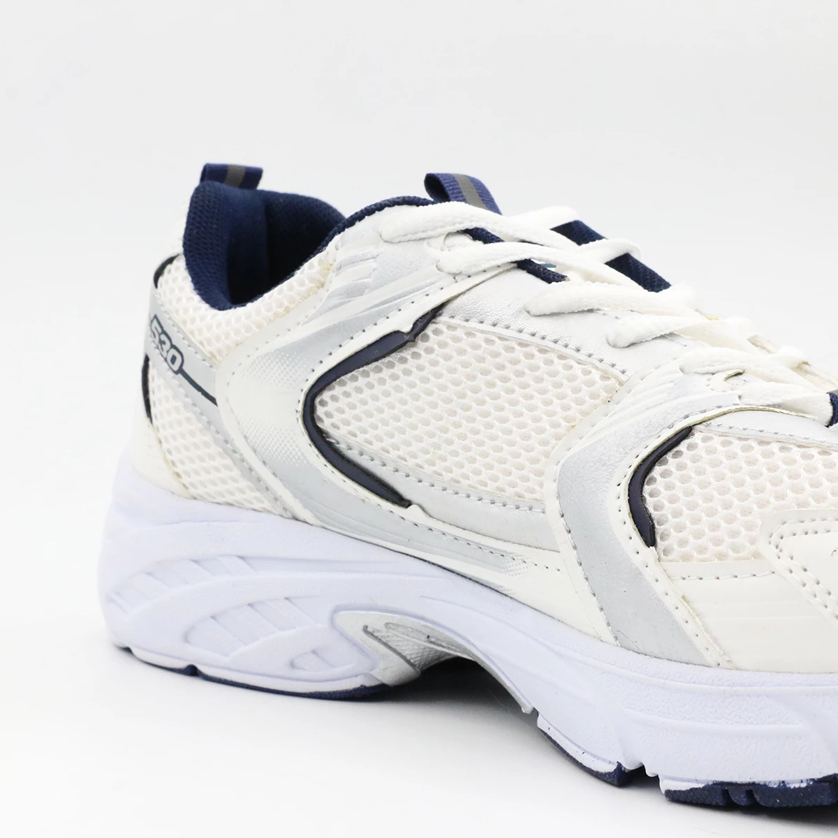 کتانی نیوبالانس سفید طوسی سرمه ای New Balance 530