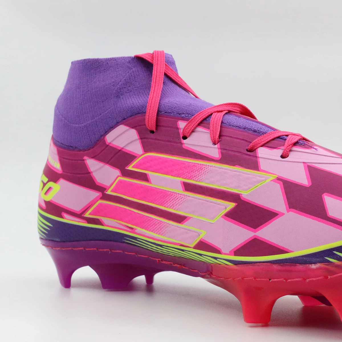 کفش فوتبال آدیداس سرخابی Adidas F50