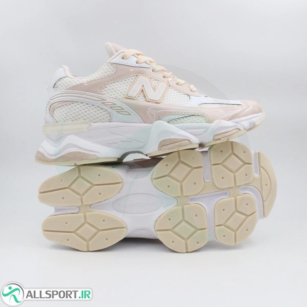 کتانی رانینگ نیوبالانس کرم سفید New Balance R