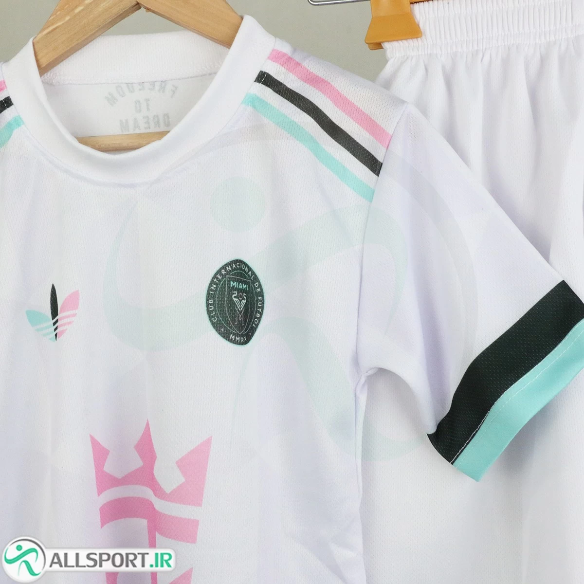 پیراهن شورت بچگانه اینتر میامی با نام شماره مسی Inter Miami 2025-26 Away Soccer Jersey Kids Shirt+Short
