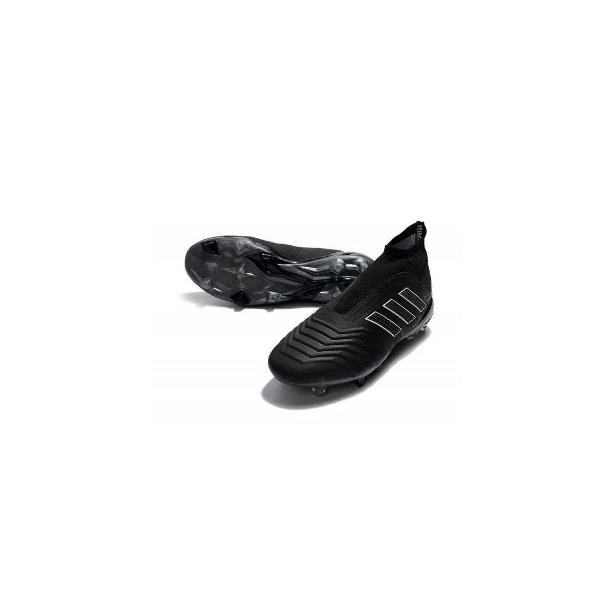 کفش فوتبال آدیداس پردیتور طرح اصلی مشکی سفید Adidas Predator 18+ Black White