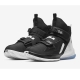 کفش بسکتبال نایک لبرون مشکی سفید Nike lebron Black and White