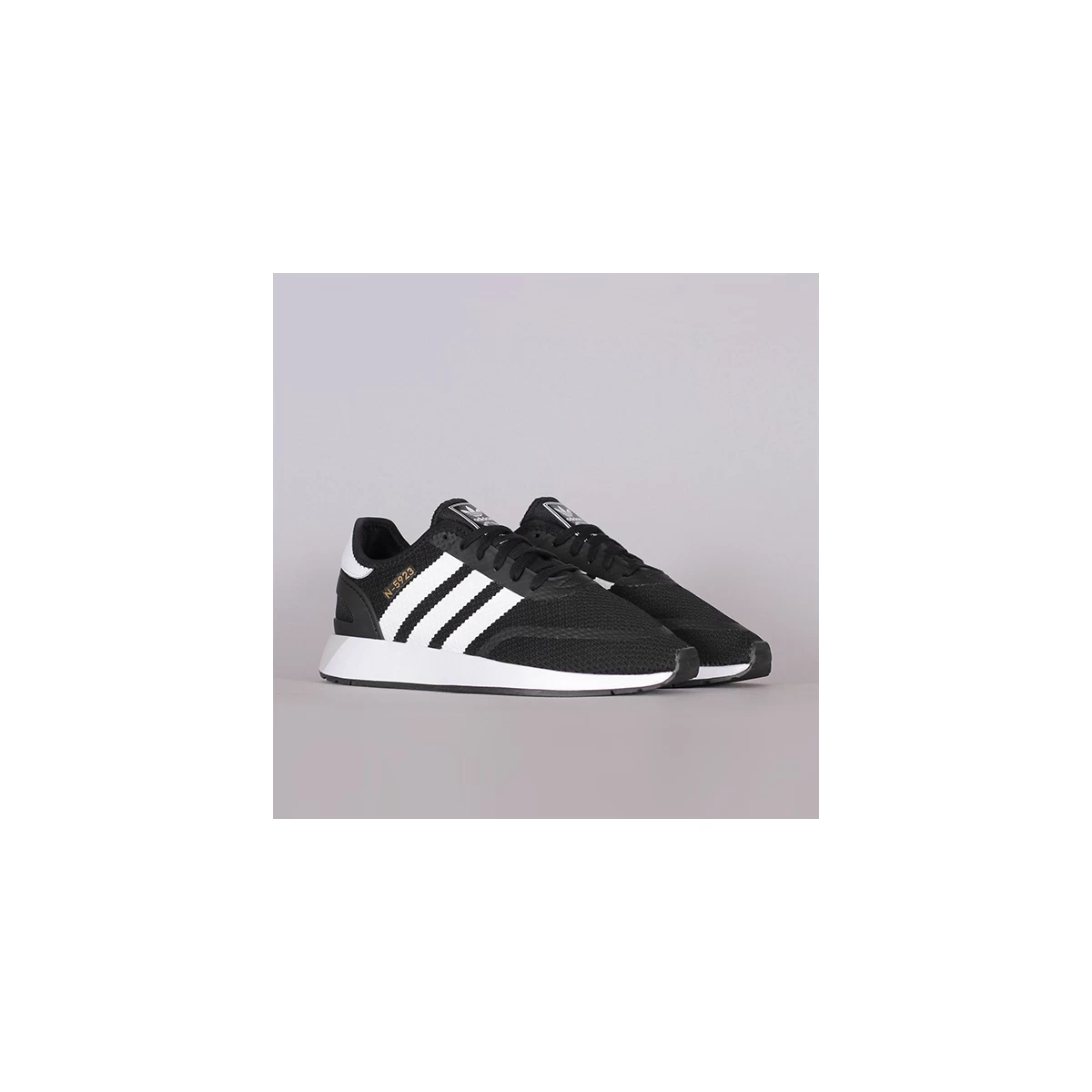 کتانی رانینگ مردانه آدیداس Adidas Men Iniki Runner