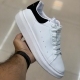 کتانی رانینگ مردانه الکساندر Alexander Mcqueen Leather White Black