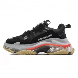 کتانی رانینگ زنانه بالنسیاگا طرح اصلی قرمز مشکی Balenciaga Triple S Black Red