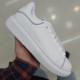 کتانی رانینگ زنانه الکساندر طرح اصلی سفید مشکی Alexander Mcqueen Raised Sole White Black Sneaker