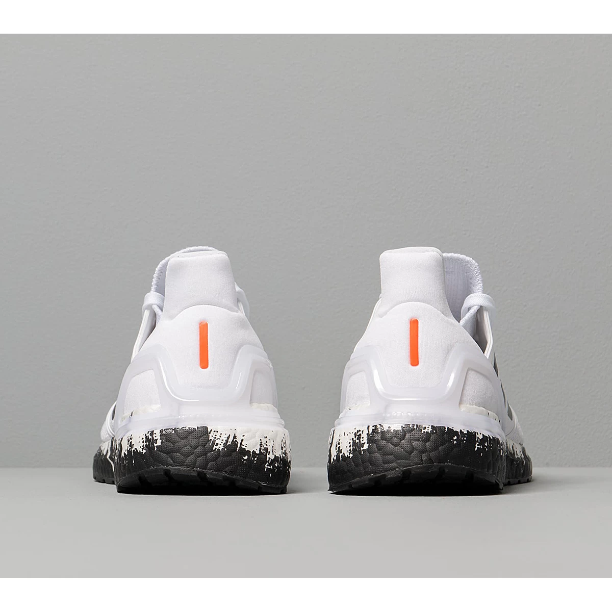 کتانی رانینگ زنانه آدیداس Adidas Ultraboost 20 EG1370