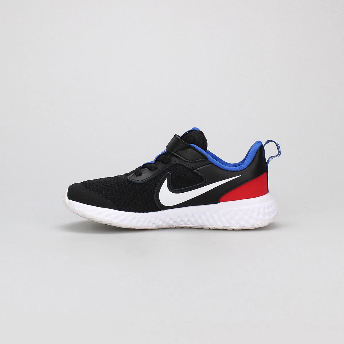 کتانی رانینگ بچه گانه نایک Nike Revolution 5 BQ5672-020
