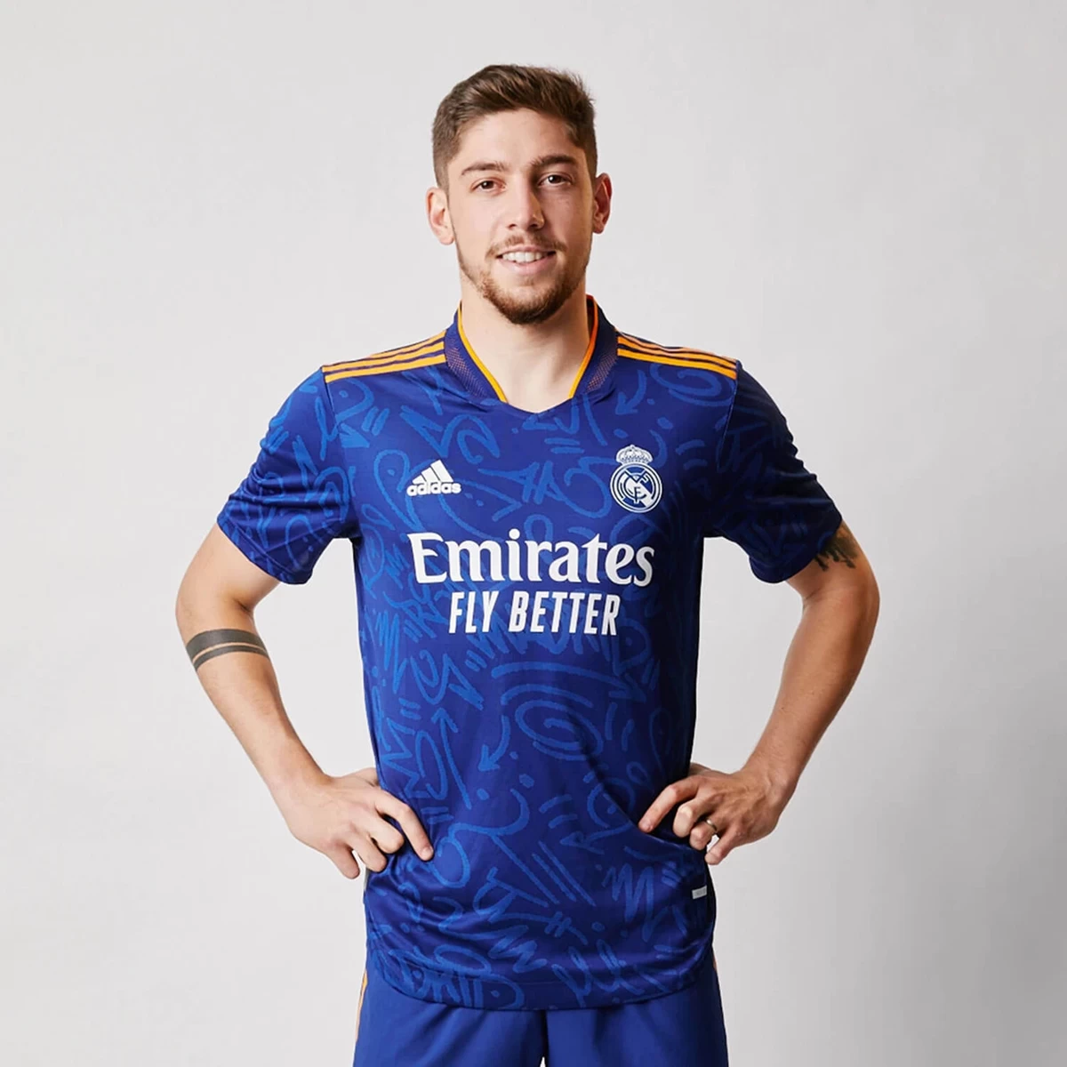 لباس شورت دوم رئال مادریدReal Madrid 2021-22 Away Soccer Jersey Kit Shirt Short