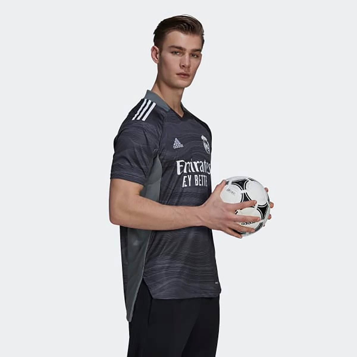 لباس پلیری دروازه بانی رئال مادرید Real Madrid 21-22 Goalkeeper Soccer Jersey