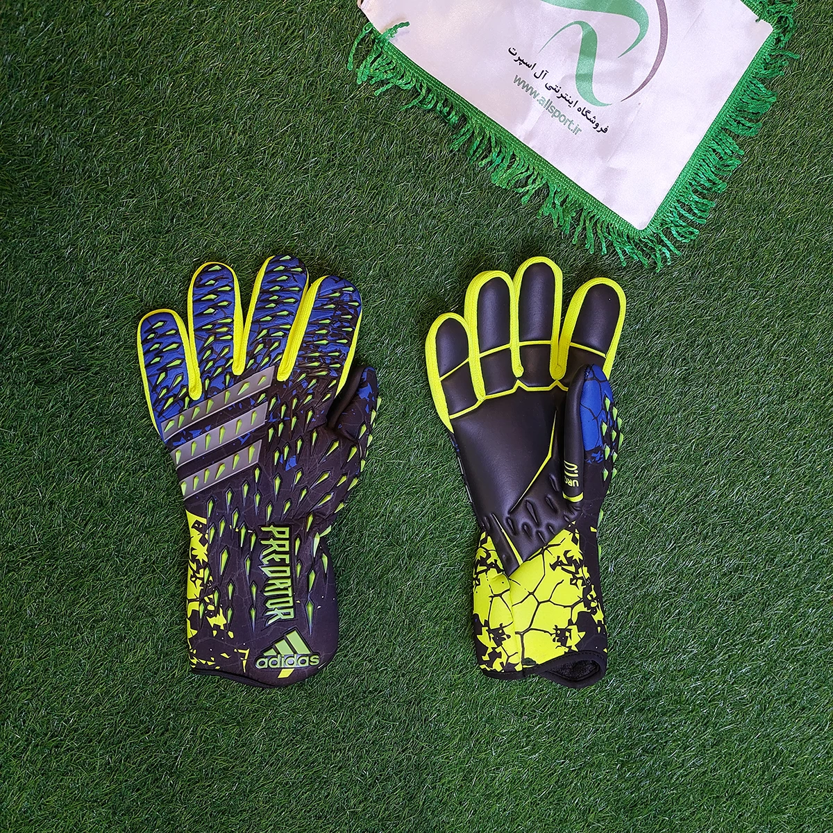 دستکش دروازه بانی آدیداس پردیتور طرح اصلی Adidas Predator Pro Goalkeeper Blue Yellow