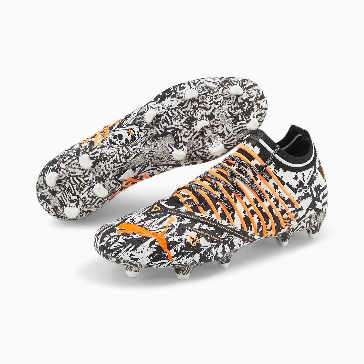 کفش فوتبال پوما فیوچر طرح اصلی Puma Future1.3 Teaser FG AG Whie Black Orang
