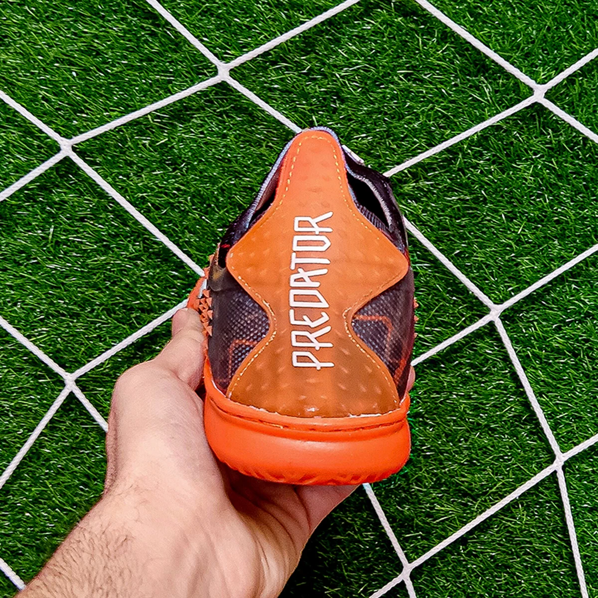 کفش فوتسال آدیداس پردیتور طرح اصلی Adidas Predator Orang Black