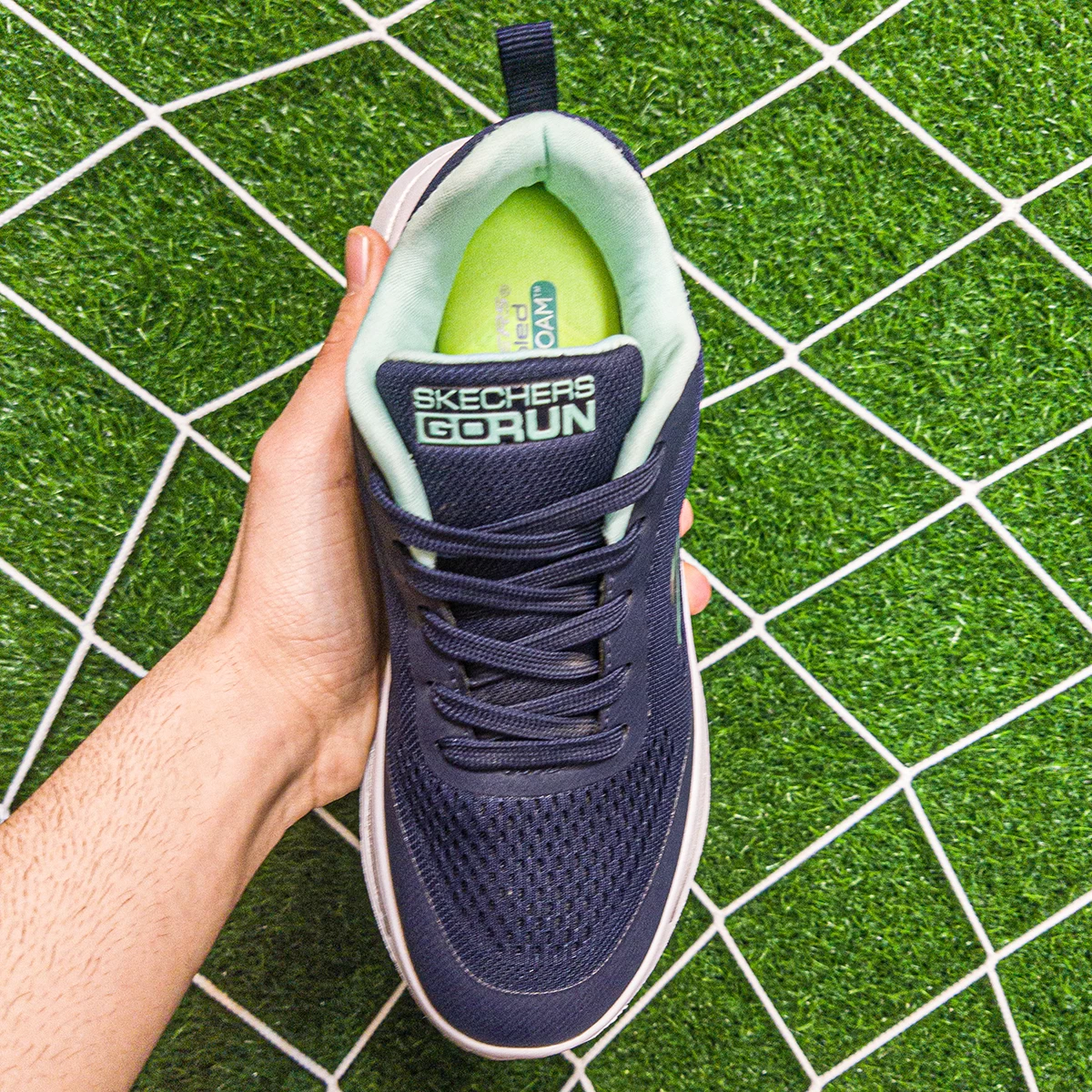 کتانی رانینگ زنانه اسکیچرز طرح اصلی Skechers Dlux Walker Runing Nevy Blue Green