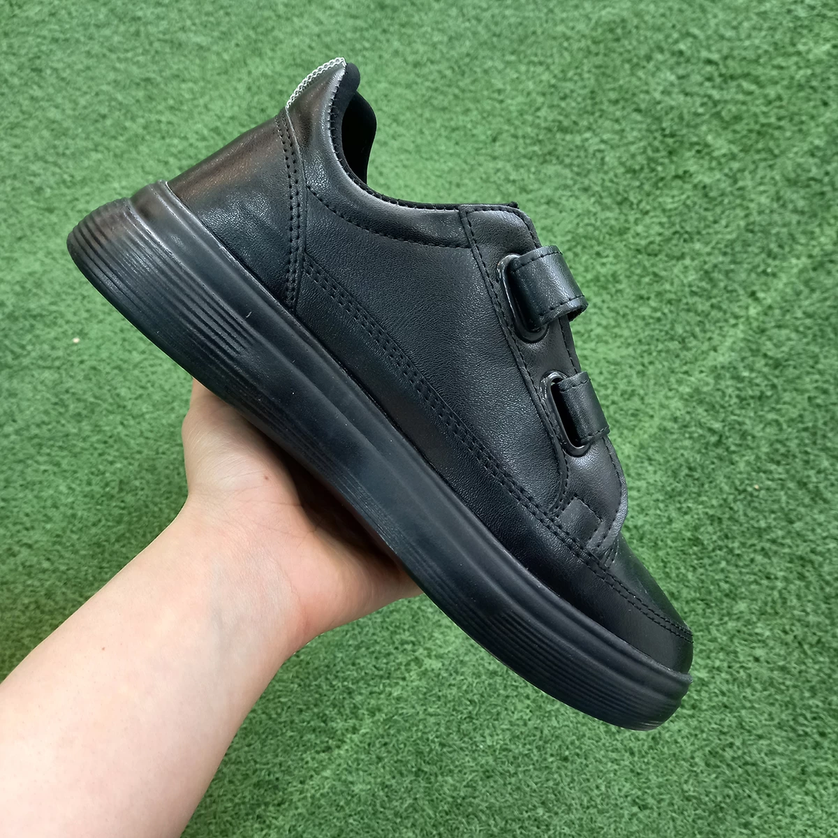 کتانی رانینگ زنانه استای رئال طرح اصلی Stay Real Running glue Black White