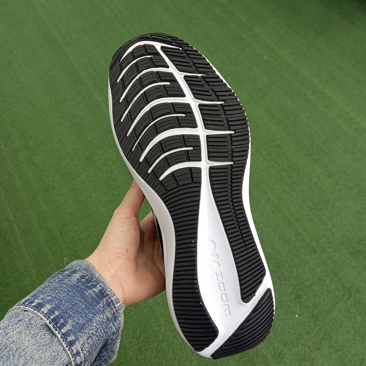 کتانی رانینگ مردانه نایک طرح اصلی Nike Air Zoom Black