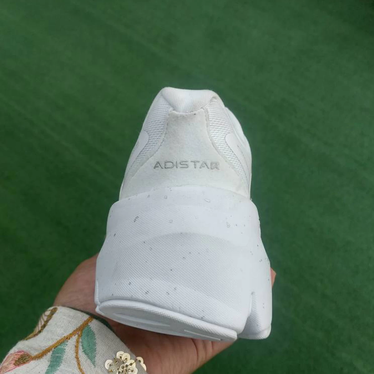کتانی رانینگ زنانه آدیداس طرح اصلی Adidas Adistar Repetitor White Grey