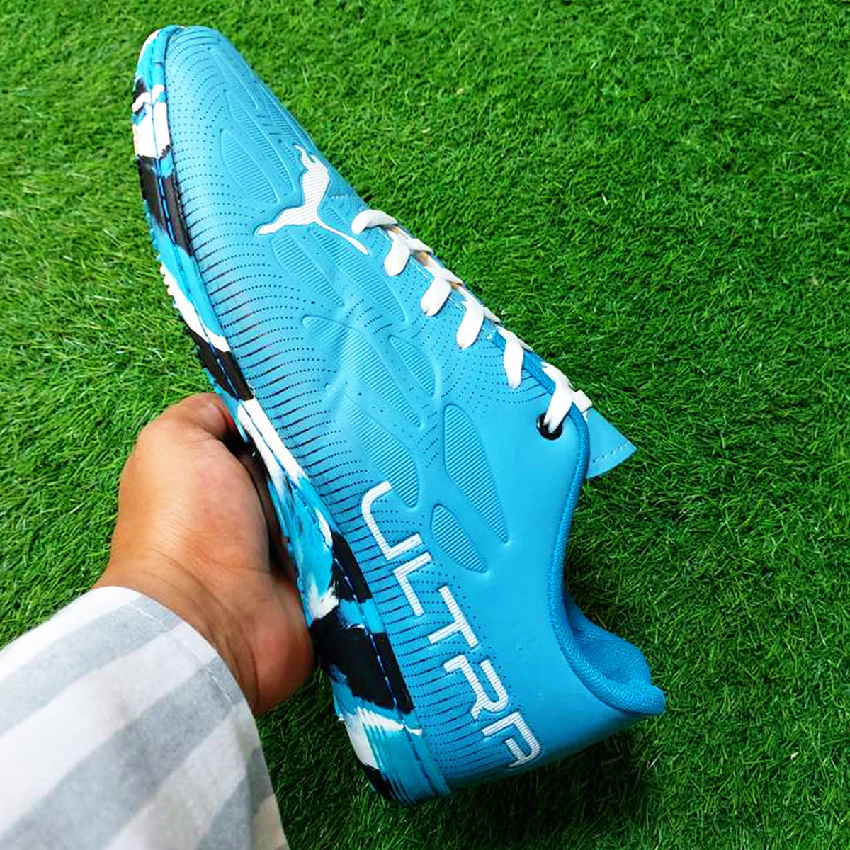 کفش فوتسال پوما الترا طرح اصلی Puma Ultra IC Blue White
