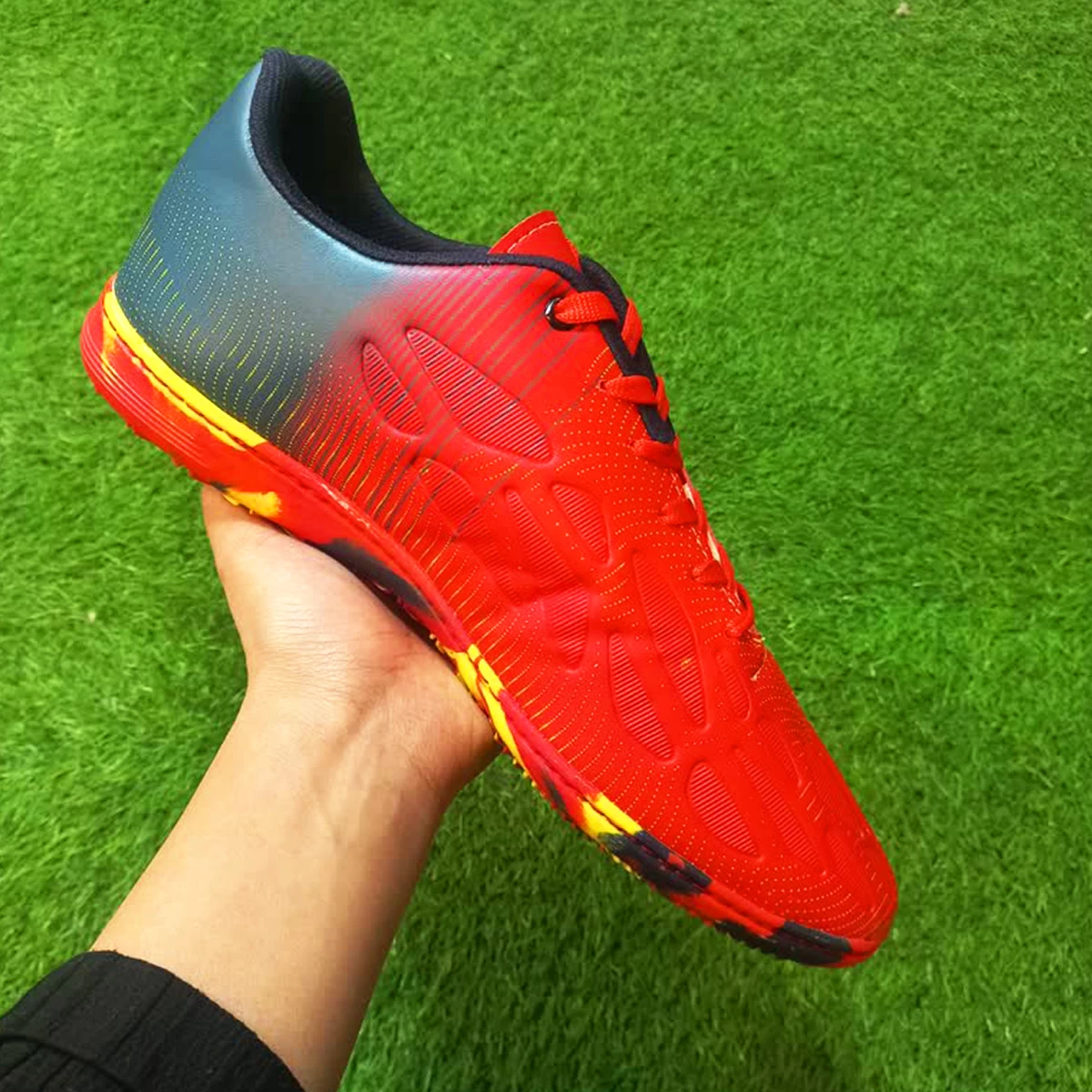 کفش فوتسال پوما الترا طرح اصلی Puma Ultra IC Red Yellow