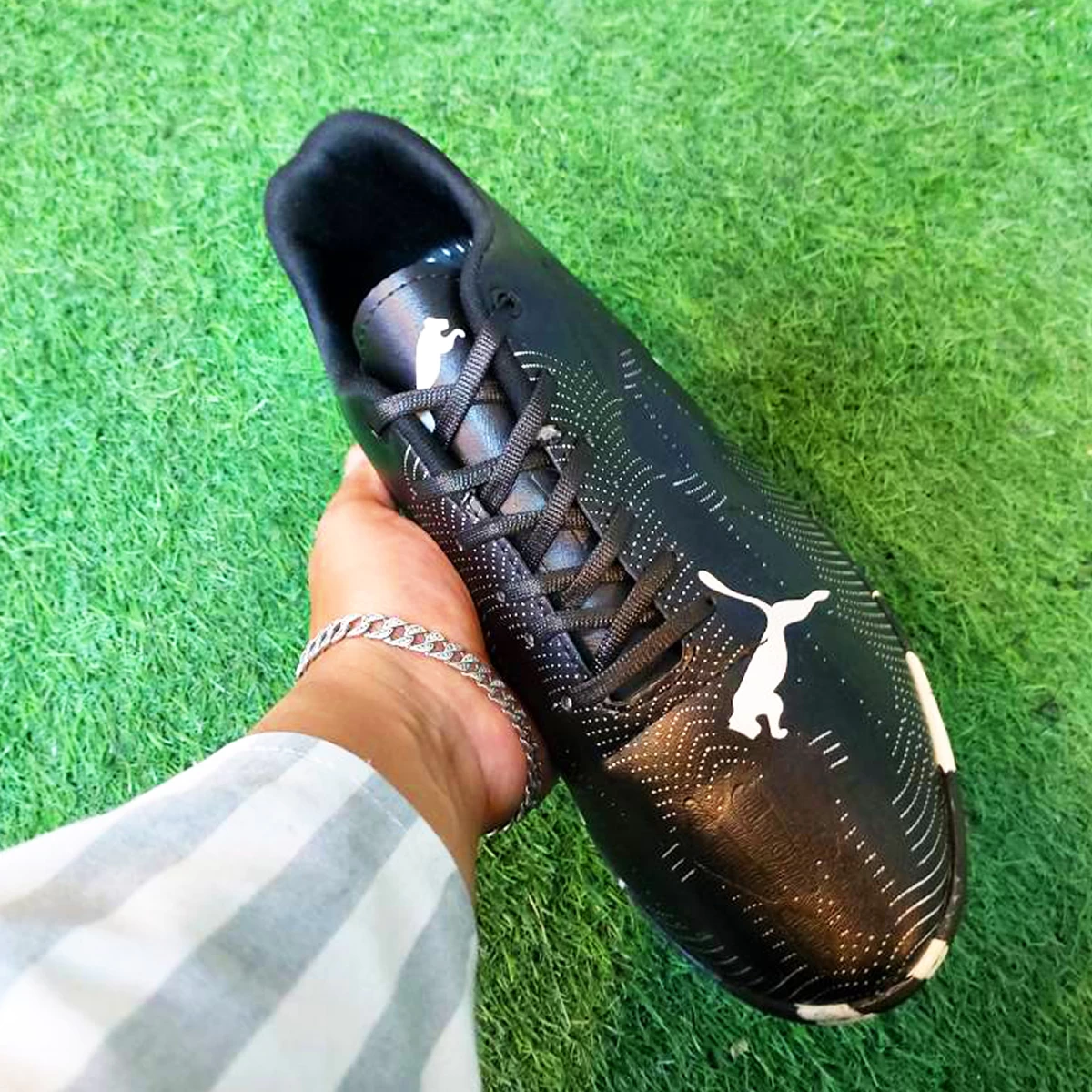 کفش فوتسال پوما طرح اصلی Puma Ultra IC Black White