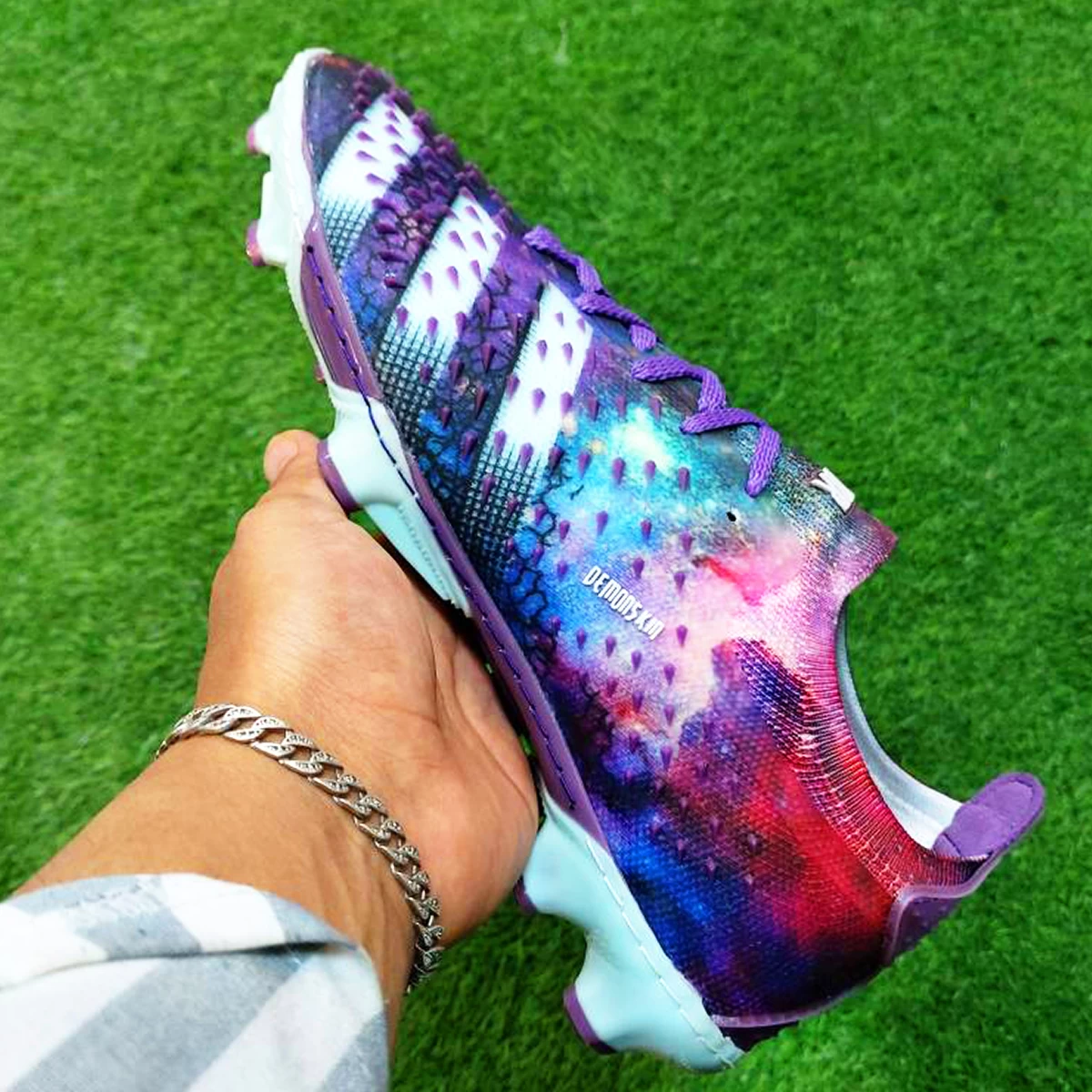 کفش فوتبال آدیداس پردیتور طرح اصلی Adidas Predator FG MG Purple Blue Red